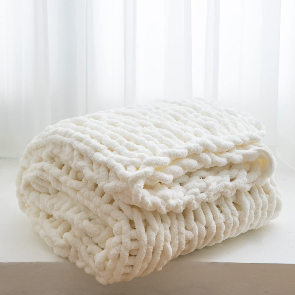 WESHIONGOO Chunky Knit Blanket Throw 40"*40" Knitted Throw Blankets for Couch Bed Fluffy Soft Blanket with Jumbo Chenille Yarn Thick 100% Handmade(Black)
