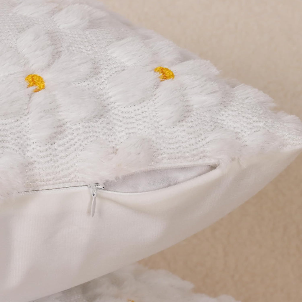 Yuubin Spring Summer Pillow Covers 18x18 Set of 2,White Daisy Pillow Cases Home Sofa Farmhouse Outdoors Indoor Couch Holiday Decor Plush Faux Fur Floral Pillow Decorations