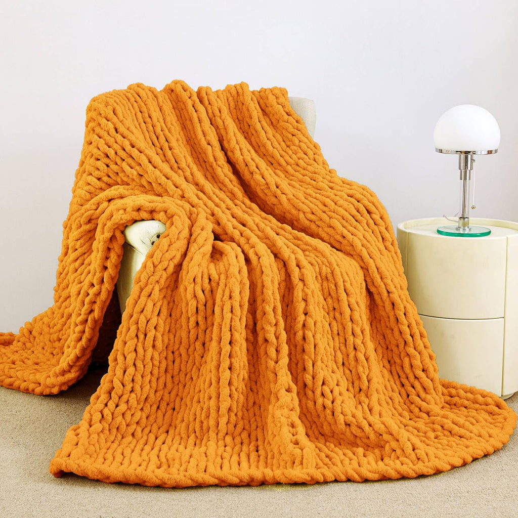 Admitrack Chunky Knit Blanket Throw 51"x63", 100% Hand Knit Chenille Throw Blanket for Sofa & Home Decor, Soft and Cozy Knitted Throw Blankets (Ivory，51"x63")