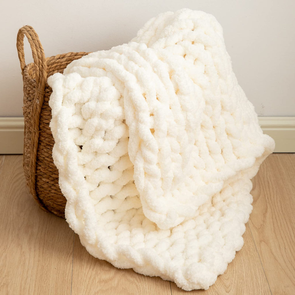 WESHIONGOO Chunky Knit Blanket Throw 40"*40" Knitted Throw Blankets for Couch Bed Fluffy Soft Blanket with Jumbo Chenille Yarn Thick 100% Handmade(Black)