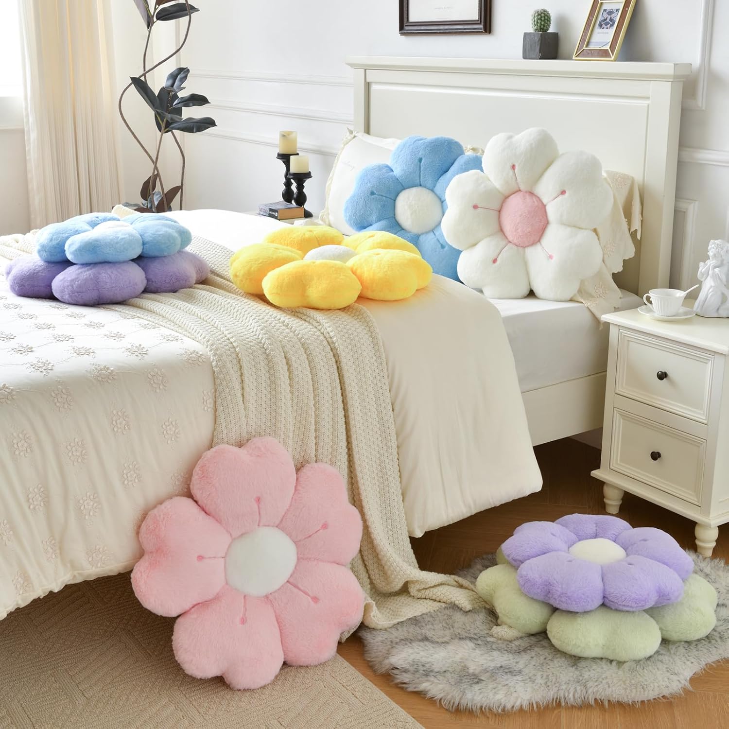 Flower Pillow, Cute Decorative Throw Pillow (White, 15 Inches) | Flower Shaped Pillow, Decorative Throw Pillows for Bed Couch, Cute Daisy Pillow Dorm Decor Floor Seating Cushion