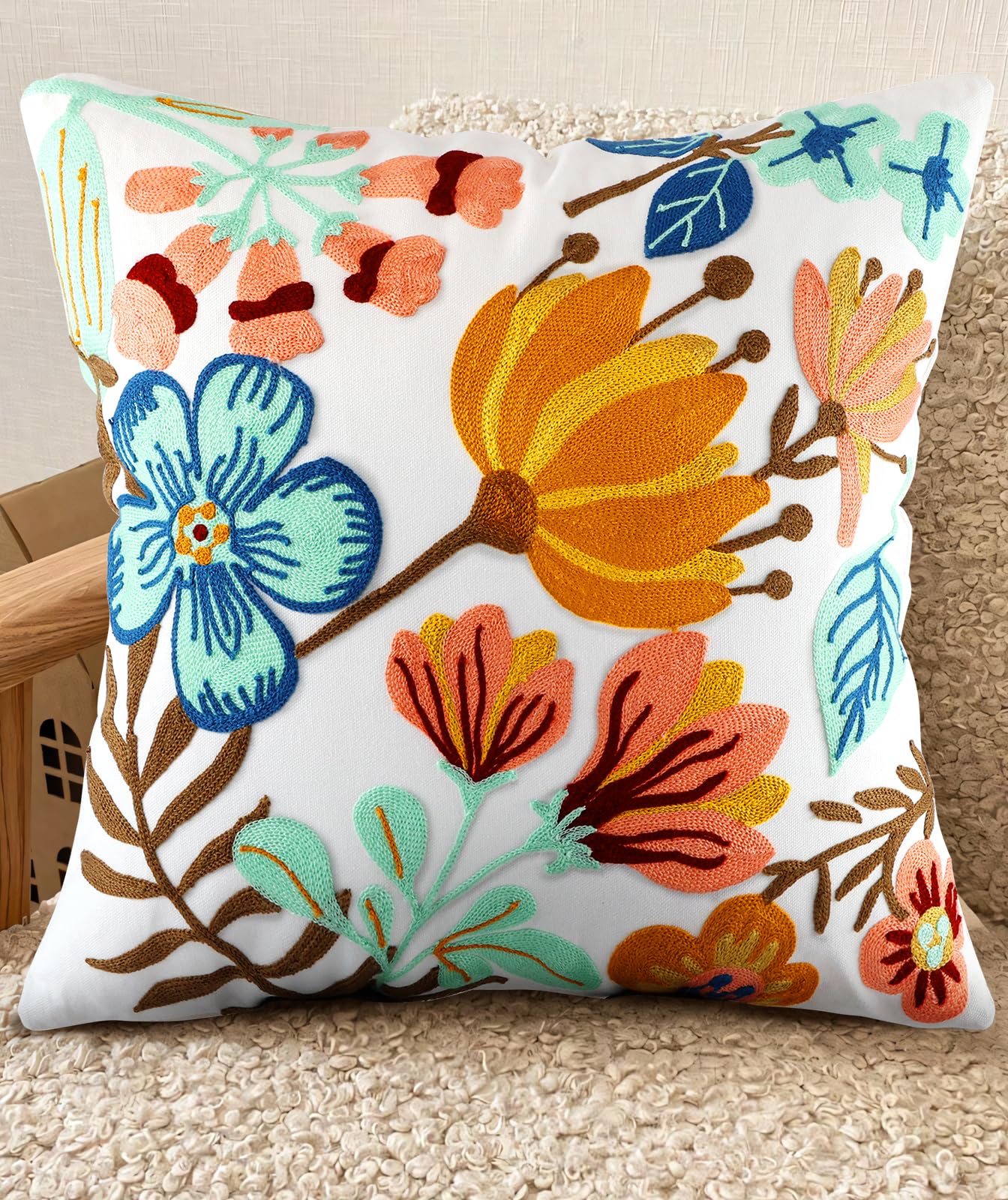 Embroidered Throw Pillow Cover - 18x18 Decorative Pillow Cover with Zipper Aesthetic Cute Design Boho Spring Summer Cozy Throw Pillowcase for Living Room Couch Sofa Bed, White Daisy