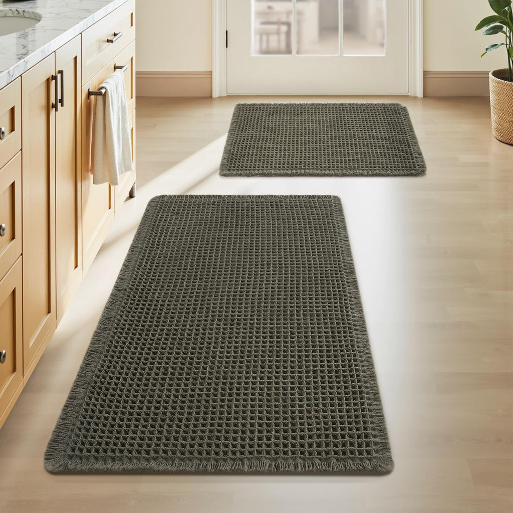 AMOAMI Upgraded Waffle Bath Mat, Super Absorbent Non Slip Bath Mats for Bathroom Floor, Machine Washable Bathroom Rugs with Tassels, Rubber Backed Bathroom Mats, Ultra Soft, 17" x 24", Brown
