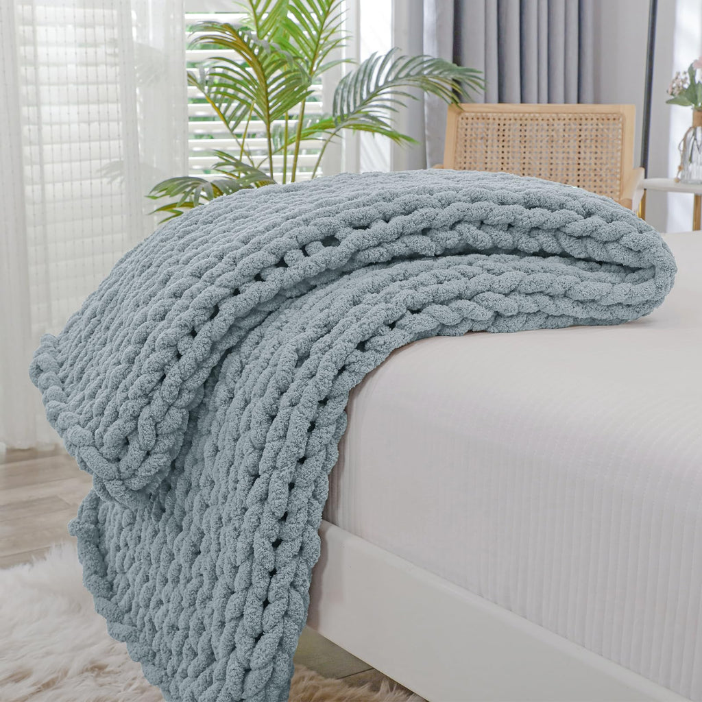 Bigacogo Chunky Knit Throw Blanket for Couch, 40x60 inches, 100% Hand Knitted with Thick Jumbo Chenille Yarn, Cozy Soft Large Rope Knot Cable Crochet Blankets for Sofa Bed Living Room, Beige