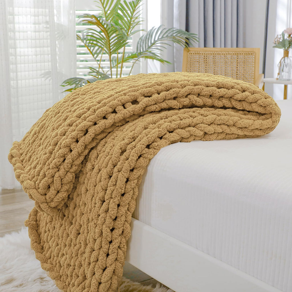 Bigacogo Chunky Knit Throw Blanket for Couch, 40x60 inches, 100% Hand Knitted with Thick Jumbo Chenille Yarn, Cozy Soft Large Rope Knot Cable Crochet Blankets for Sofa Bed Living Room, Beige
