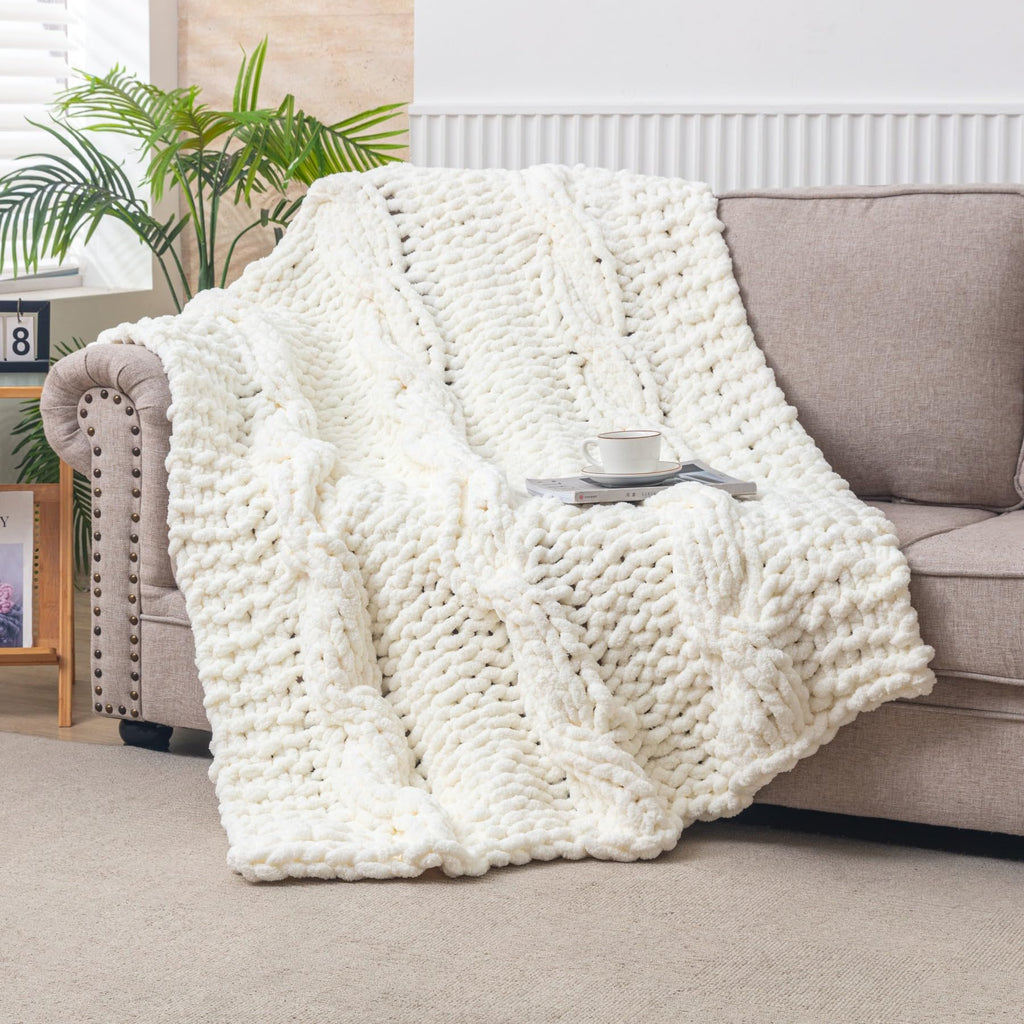 WESHIONGOO Chunky Knit Blanket Throw 40"*40" Knitted Throw Blankets for Couch Bed Fluffy Soft Blanket with Jumbo Chenille Yarn Thick 100% Handmade(Black)
