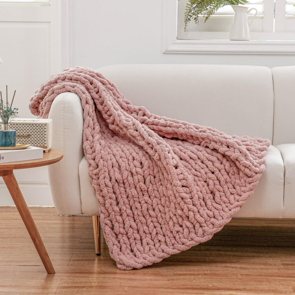 WESHIONGOO Chunky Knit Blanket Throw 40"*40" Knitted Throw Blankets for Couch Bed Fluffy Soft Blanket with Jumbo Chenille Yarn Thick 100% Handmade(Black)