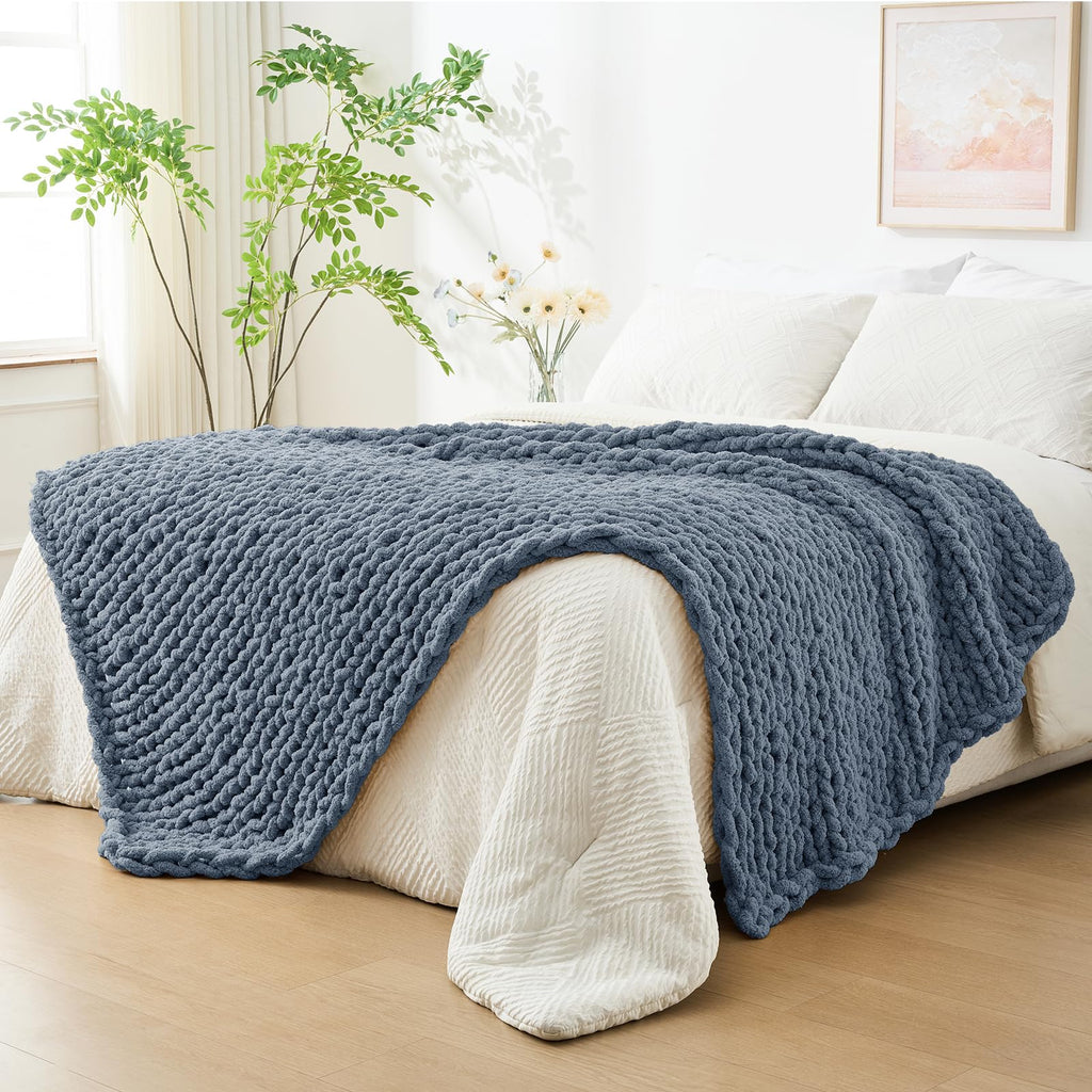 Bigacogo Chunky Knit Throw Blanket for Couch, 40x60 inches, 100% Hand Knitted with Thick Jumbo Chenille Yarn, Cozy Soft Large Rope Knot Cable Crochet Blankets for Sofa Bed Living Room, Beige