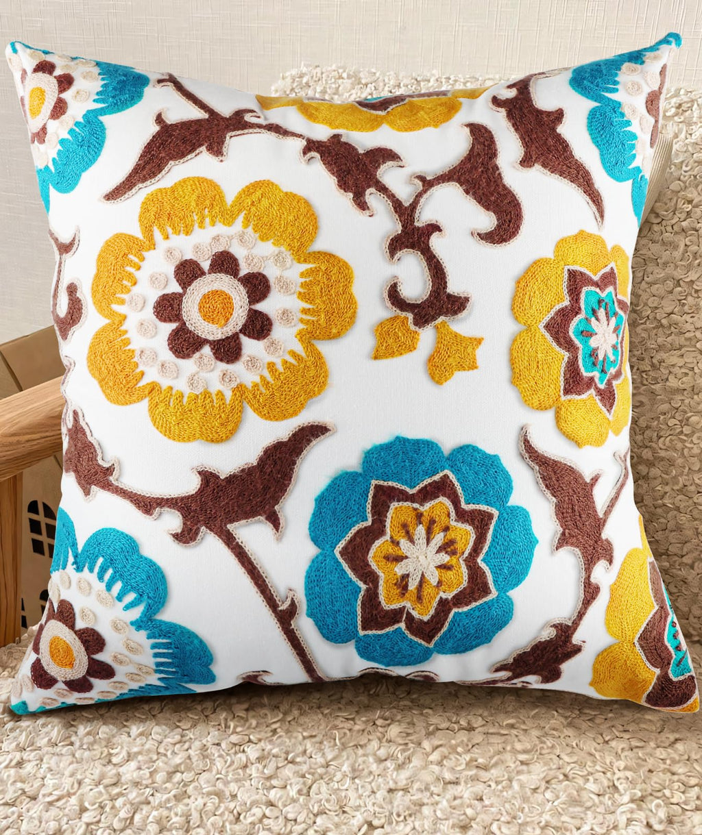 Embroidered Throw Pillow Cover - 18x18 Decorative Pillow Cover with Zipper Aesthetic Cute Design Boho Spring Summer Cozy Throw Pillowcase for Living Room Couch Sofa Bed, White Daisy