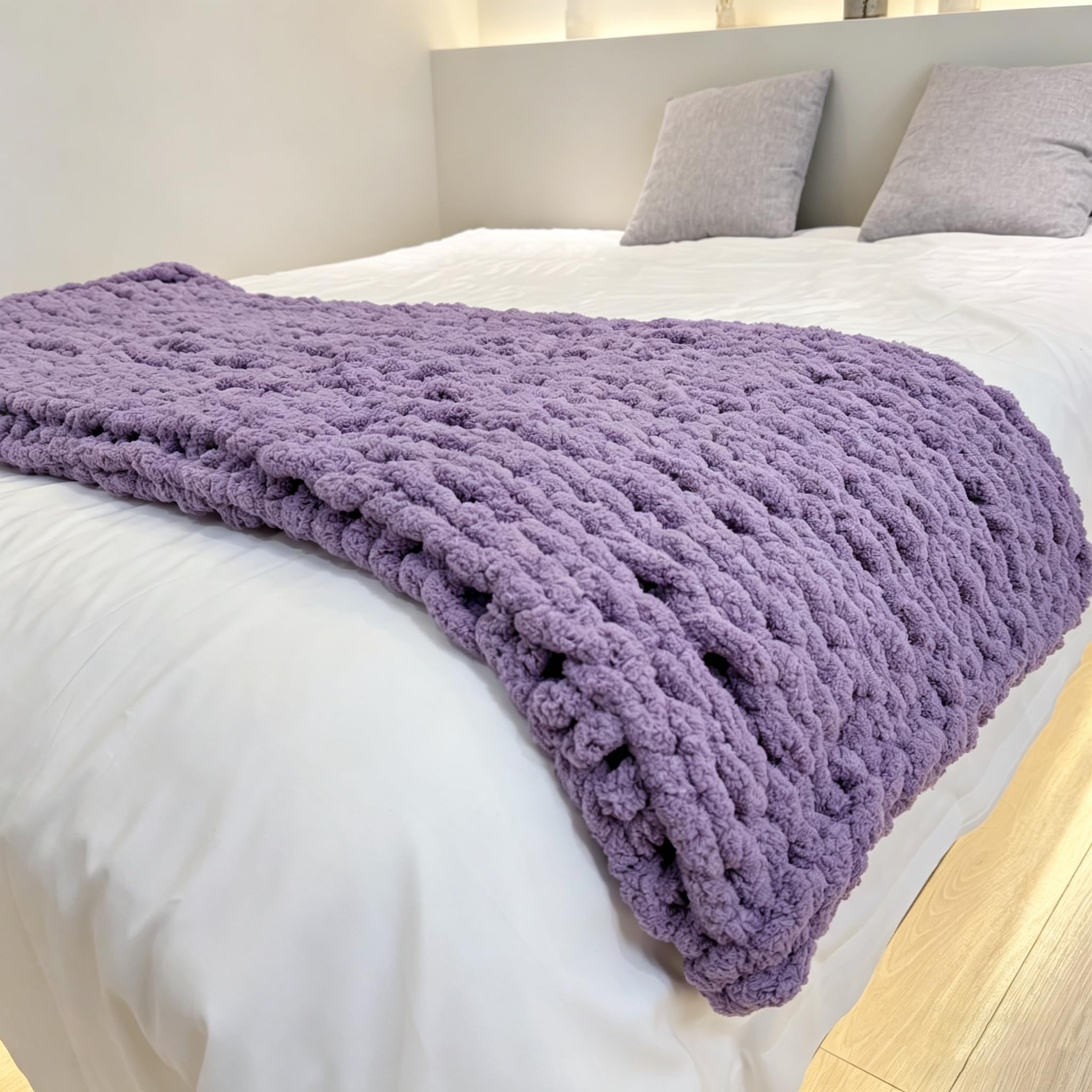 Chunky Knit Blanket Throw 40"×40", Hand Knitted Warm Chenille Throw Blanket, Home Decor Soft Thick Yarn Cable Knit Blanket, Soft Breathable Fleece Banket Christmas for Couch Bed Sofa Best Gift (Gray)
