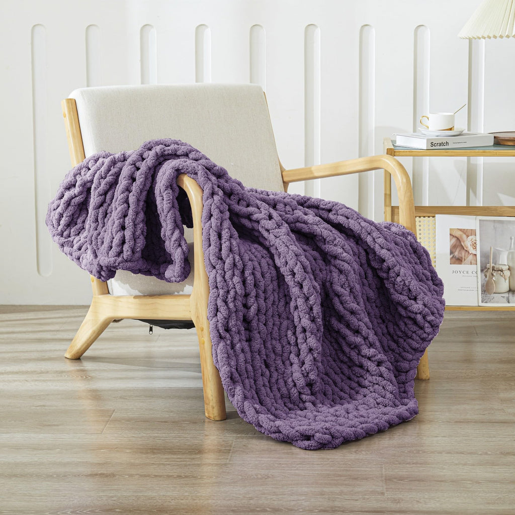 WESHIONGOO Chunky Knit Blanket Throw 40"*40" Knitted Throw Blankets for Couch Bed Fluffy Soft Blanket with Jumbo Chenille Yarn Thick 100% Handmade(Black)