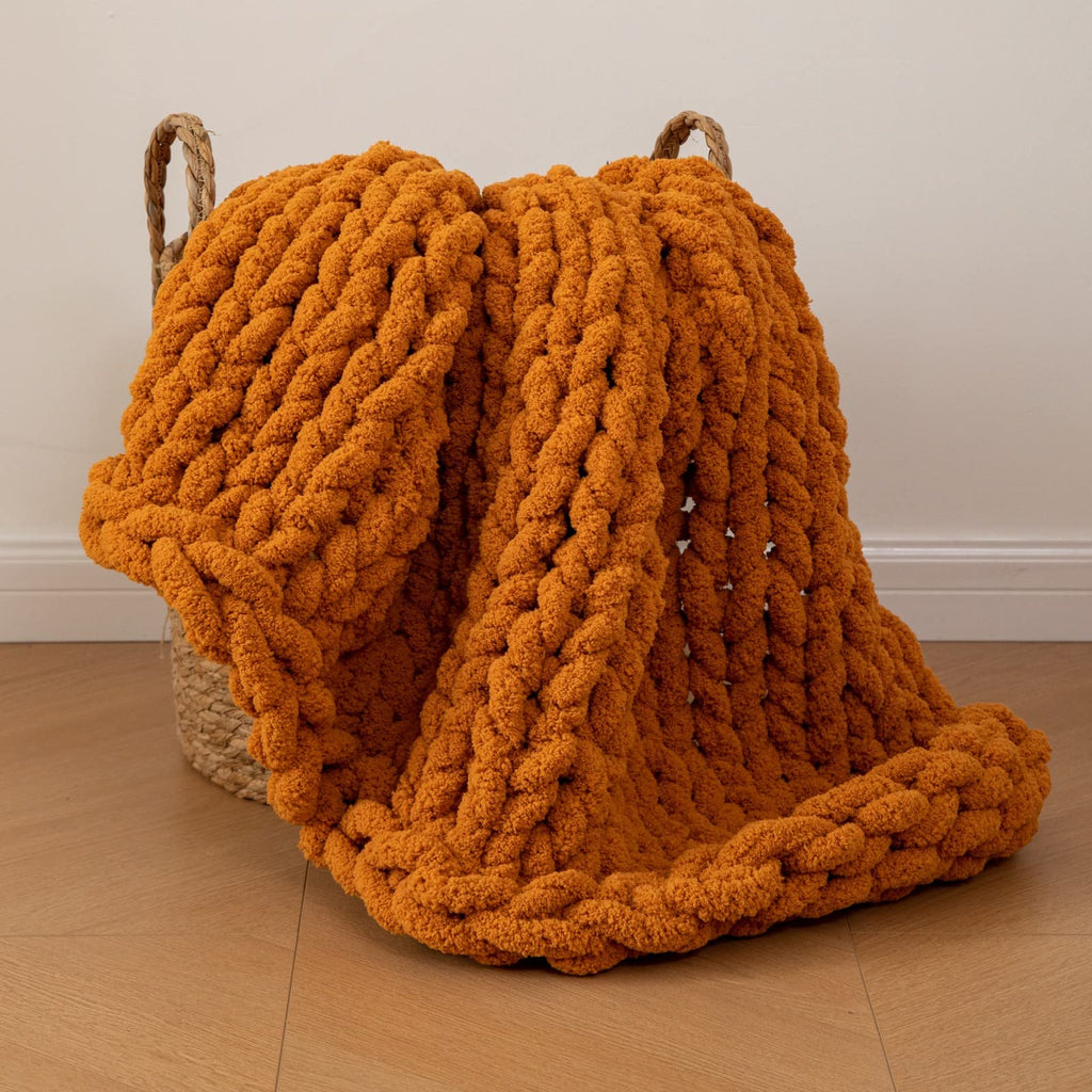 WESHIONGOO Chunky Knit Blanket Throw 40"*40" Knitted Throw Blankets for Couch Bed Fluffy Soft Blanket with Jumbo Chenille Yarn Thick 100% Handmade(Black)