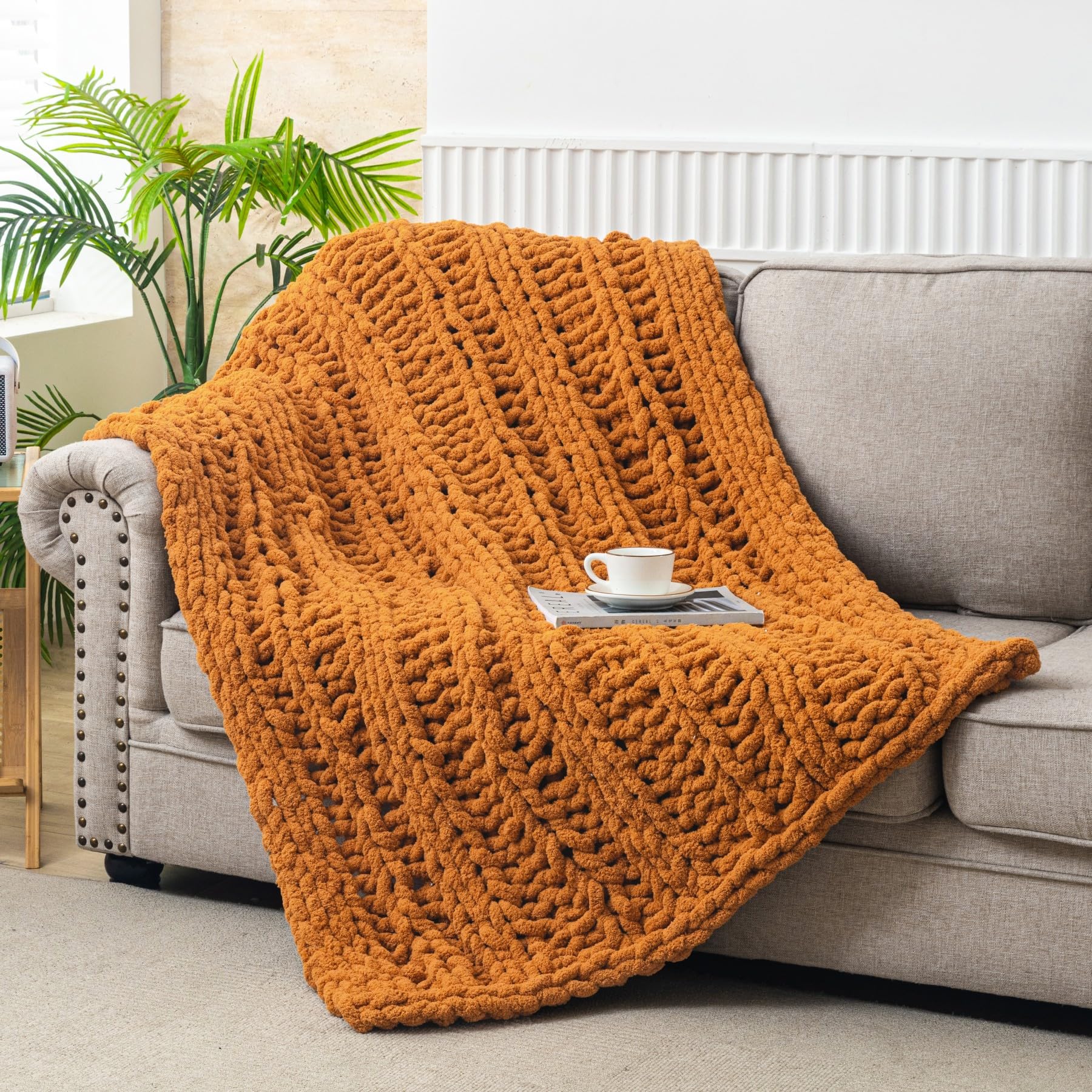 WESHIONGOO Chunky Knit Blanket Throw 40"*40" Knitted Throw Blankets for Couch Bed Fluffy Soft Blanket with Jumbo Chenille Yarn Thick 100% Handmade(Black)