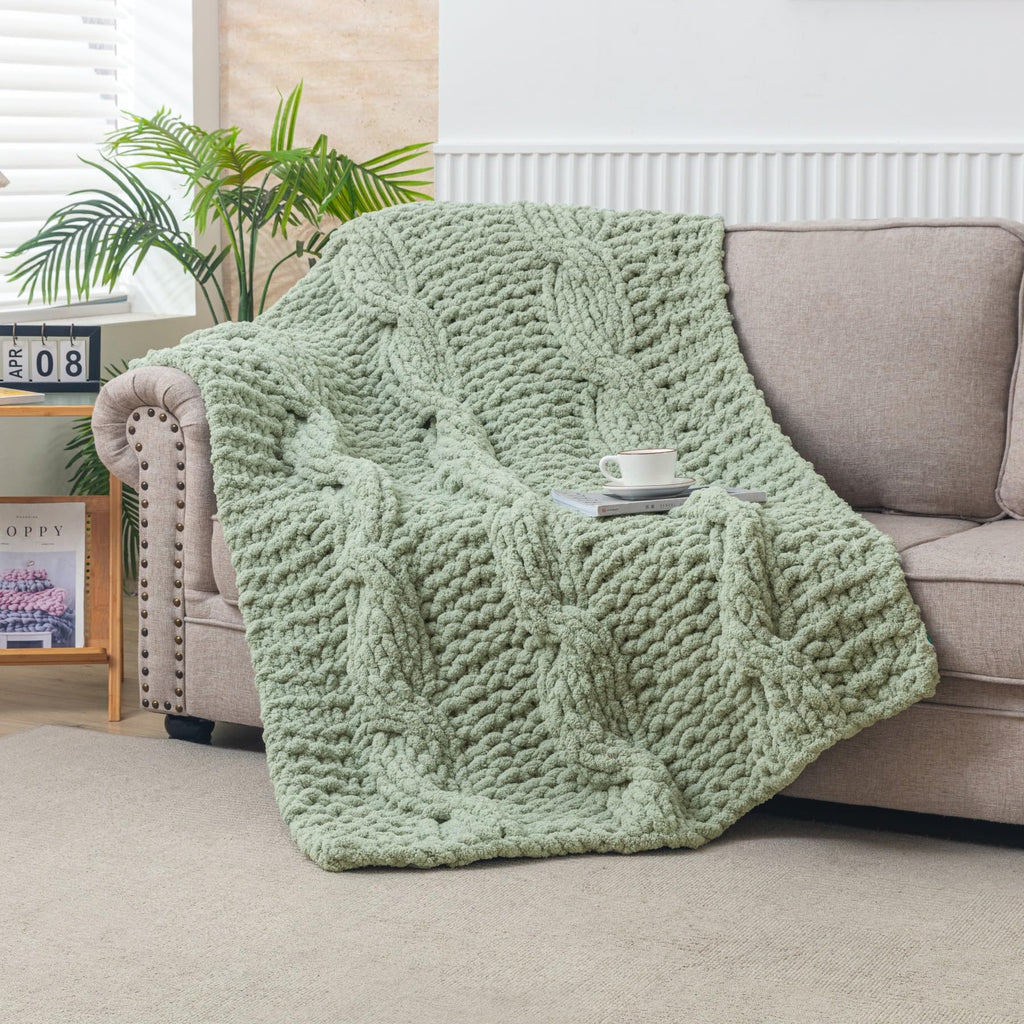 WESHIONGOO Chunky Knit Blanket Throw 40"*40" Knitted Throw Blankets for Couch Bed Fluffy Soft Blanket with Jumbo Chenille Yarn Thick 100% Handmade(Black)