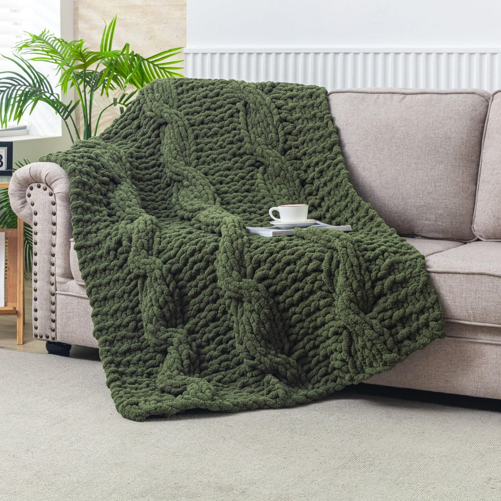 WESHIONGOO Chunky Knit Blanket Throw 40"*40" Knitted Throw Blankets for Couch Bed Fluffy Soft Blanket with Jumbo Chenille Yarn Thick 100% Handmade(Black)